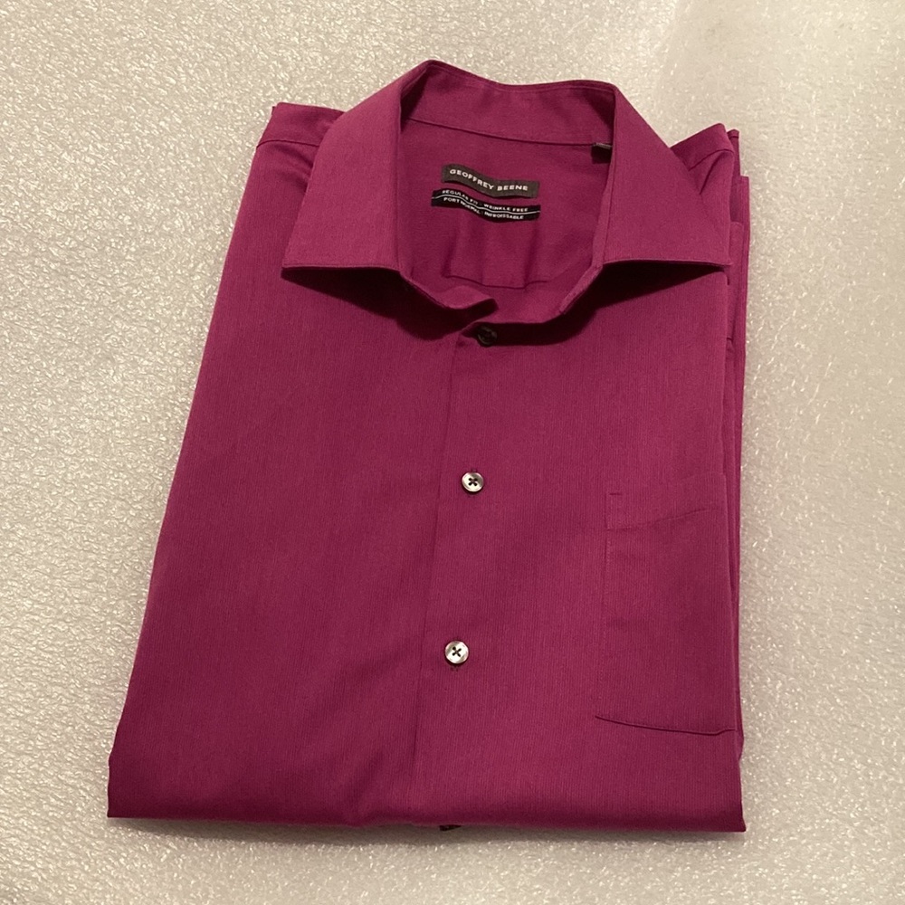 Geoffrey Beene Men's Fushcia Collared Button Dress Shirt - Sz 17 - 34/35